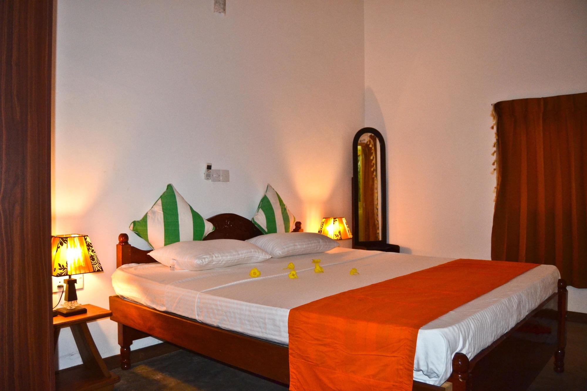 Ocean Breeze Villa Boossa Экстерьер фото