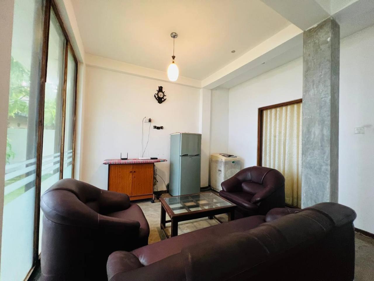 Ocean Breeze Villa Boossa Номер фото